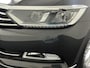 Volkswagen Passat Variant 1.5 TSI Highline Business R RIJKLAAR! Afn. Trekhaak / Carplay / Navi / PDC / Camera