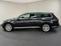 Volkswagen Passat Variant 1.5 TSI Highline Business R RIJKLAAR! Afn. Trekhaak / Carplay / Navi / PDC / Camera