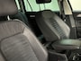 Volkswagen Passat Variant 1.5 TSI Highline Business R RIJKLAAR! Afn. Trekhaak / Carplay / Navi / PDC / Camera
