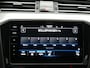 Volkswagen Passat Variant 1.4 TSI PHEV GTE Business Panoramaschuif-kanteldak - Camera - ACC - Side Assist - Stoelverwarming - IQ.LIGHT - ErgoComfort-stoel - Navigatie