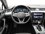 Volkswagen Passat Variant 1.4 TSI PHEV GTE Business Panoramaschuif-kanteldak - Camera - ACC - Side Assist - Stoelverwarming - IQ.LIGHT - ErgoComfort-stoel - Navigatie