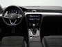 Volkswagen Passat Variant 1.4 TSI PHEV GTE Business Panoramaschuif-kanteldak - Camera - ACC - Side Assist - Stoelverwarming - IQ.LIGHT - ErgoComfort-stoel - Navigatie