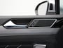 Volkswagen Passat Variant 1.4 TSI PHEV GTE Business Panoramaschuif-kanteldak - Camera - ACC - Side Assist - Stoelverwarming - IQ.LIGHT - ErgoComfort-stoel - Navigatie