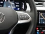 Volkswagen Passat Variant 1.4 TSI PHEV GTE Business Panoramaschuif-kanteldak - Camera - ACC - Side Assist - Stoelverwarming - IQ.LIGHT - ErgoComfort-stoel - Navigatie