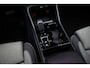 Volvo XC40 1.5 T4 Plug-in hybrid Plus Dark | Trekhaak | Stoel en Stuurverwarming | Harman Kardon | 19" Velgen | LED mistlampen |