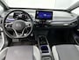 Volkswagen ID.3 First Plus 58 kWh | 204 PK | SoH 90% | Automaat | Achteruitrijcamera |  Apple Carplay/Android Auto | Navigatie Full Map | Cruise Control Adaptief Met Stop&Go | Lichtmetalen Velgen 19" | Stuur Verwarming | Stoel Verwarming |