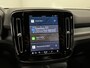 Volvo XC40 Recharge P8 AWD R-Design | 93% SOH | CAMERA | STOELVERWARMING | 1e-EIG. |