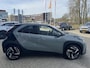 Toyota Aygo X Hybrid 115 ENVY NIEUW DIRECT LEVERBAAR! STOELVERW PARK-SENSOREN KEYLESS 18'' LM-VELGEN LED CLIMA CAMERA AD-CRUISE APPLE/ANDROID