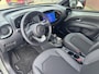 Toyota Aygo X Hybrid 115 ENVY NIEUW DIRECT LEVERBAAR! STOELVERW PARK-SENSOREN KEYLESS 18'' LM-VELGEN LED CLIMA CAMERA AD-CRUISE APPLE/ANDROID