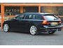 Volvo V90 T4 Kinetic | Trekhaak 1800KG | Adaptive Cruise | Apple CarPlay | Rondom Stoelverwarming | Parkeersensoren |