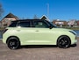 Suzuki Swift 1.2 Black Style Edition Smart Hybrid | All Season Banden | Apple CarPlay | Camera | DAB+ | Stoelverwarming | PDC |LED