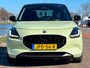 Suzuki Swift 1.2 Black Style Edition Smart Hybrid | All Season Banden | Apple CarPlay | Camera | DAB+ | Stoelverwarming | PDC |LED