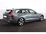 Volvo V60 T6 Recharge AWD Core - IntelliSafe Assist & Surround - 360º Camera - Harman/Kardon audio - Adaptieve LED koplampen - Verwarmde voorstoelen, stuur & achterbank - Parkeersensoren voor & achter - Elektr. bedienb. voorstoelen met geheugen - 19' LMV