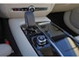 Volvo V60 T6 Recharge AWD Core - IntelliSafe Assist & Surround - 360º Camera - Harman/Kardon audio - Adaptieve LED koplampen - Verwarmde voorstoelen, stuur & achterbank - Parkeersensoren voor & achter - Elektr. bedienb. voorstoelen met geheugen - 19' LMV