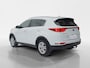 Kia Sportage 1.6 DynamicLine Edition | Trekhaak | Stoel en stuurverwarming | Navigatie | Camera | Climate control | Cruise control | Getinte ramen achter |