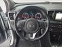 Kia Sportage 1.6 DynamicLine Edition | Trekhaak | Stoel en stuurverwarming | Navigatie | Camera | Climate control | Cruise control | Getinte ramen achter |