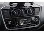 Volkswagen Up! 1.0 BMT move up! 60PK / 44kW, Achteruitrijcamera, parkeersensoren achter, multifunctioneel lederen stuurwiel, cruise control, bestuurdersstoel in hoogte verstelbaar, airco, radio, elektrische ramen voor, LED dagrijverlichting
