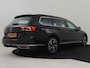 Volkswagen Passat Variant 1.4 TSI PHEV GTE Business 218pk | Trekhaak | Camera achter | Navigatie | App connect | Adaptief cruise control | Stoelverwarming | 17"LMV
