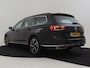Volkswagen Passat Variant 1.4 TSI PHEV GTE Business 218pk | Trekhaak | Camera achter | Navigatie | App connect | Adaptief cruise control | Stoelverwarming | 17"LMV