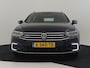 Volkswagen Passat Variant 1.4 TSI PHEV GTE Business 218pk | Trekhaak | Camera achter | Navigatie | App connect | Adaptief cruise control | Stoelverwarming | 17"LMV