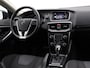 Volvo V40 T2 AUT(6) POLAR+ NAVI BLUETOOTH PARK ASSIST STOELVERWARMING