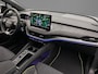 Skoda Enyaq 85X RS 340pk Automaat Trekhaak, 1.800 kg trekgewicht, Adaptive cruise control, LED matrix koplampen, Achteruitrijcamera, Stuurwiel verwarmd, Stoelverwarming