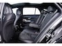 Mercedes-Benz E-klasse 300 e AMG Line Trekhaak - Panoramadak - Stoelverwarming - Burmester - Cruisecontrol met afstandsregeling - Sportstoelen - Warmtewerend/donkergetint glas -