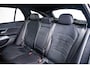 Mercedes-Benz E-klasse 300 e AMG Line Trekhaak - Panoramadak - Stoelverwarming - Burmester - Cruisecontrol met afstandsregeling - Sportstoelen - Warmtewerend/donkergetint glas -