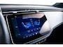 Mercedes-Benz E-klasse 300 e AMG Line Trekhaak - Panoramadak - Stoelverwarming - Burmester - Cruisecontrol met afstandsregeling - Sportstoelen - Warmtewerend/donkergetint glas -