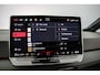 Volkswagen ID.3 Limited Edition 170pk Automaat Adaptive cruise control, Navigatie, Stuurwiel verwarmd, Parkeersensoren, Stoelverwarming, LED koplampen