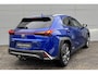 Lexus UX 250h F Sport Line / Head-Up display / Dode hoek detectie / 360 camera rondom / Adatieve Cruise Control / Electrische verstelbare bestuurdersstoel met geheugen / Stoelverwaming / Stuurverwarming / Groot scherm / Trekhaak