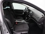 Renault Megane Estate 140pk TCe Limited | PDC | Achteruitrijcamera | Keyless | Trekhaak.