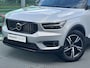 Volvo XC40 1.5 T2 R-Design Automaat / Camera achter / BLIS / Pilot assist / Nubuck bekleding / Carplay / Elek. bedienbare achterklep /