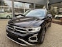 Volkswagen T-Roc 1.5 TSI Style camera- stoel en stuurverwarming