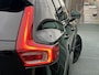 Volvo XC40 Recharge P8 AWD R-Design / Pano. dak / Trekhaak / Black Edition / Elek. verstelbare stoelen / Voorstoelen verwarmd / 360 camera / Harman Kardon / Leder / Keyless /