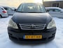 Toyota Avensis Verso 2.0i Linea Luna 6p. 2e Eig Dealer Onderhouden Volledig Nette Auto