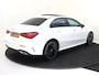 Mercedes-Benz A-klasse 250 e Business Solution AMG Panorama Dak / 360 Camera / Memory Seats / Keyless / Nightpakket / 19'' Multispaak