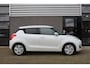 Suzuki Swift 1.2 Select Smart Hybrid / Carplay / Stoelverwarming / N.A.P.