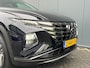 Hyundai Tucson 1.6 T-GDI 265pk PHEV Premium Sky 4WD (299,- p/m Demo Deal!) | Leder | Carplay | Climate | Keyless | Navigatie | Elek. Klep | Full - Led | 360 Camera | KRELL Audio | Elek. Stoelen | 19" Lichtmetaal | Winterpakket | Stoelventilatie | Panoramadak