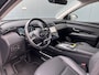 Hyundai Tucson 1.6 T-GDI 265pk PHEV Premium 4WD (299,- p/m Demo Deal!) | Leder | Carplay | Climate | Keyless | Navigatie | Elek. Klep | Full - Led | 360 Camera | KRELL Audio | Elek. Stoelen | 19" Lichtmetaal | Winterpakket | Stoelventilatie | Dodehoek Detectie