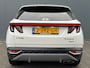 Hyundai Tucson 1.6 T-GDI 265pk PHEV Premium 4WD (299,- p/m Demo Deal!) | Leder | Carplay | Climate | Keyless | Navigatie | Elek. Klep | Full - Led | 360 Camera | KRELL Audio | Elek. Stoelen | 19" Lichtmetaal | Winterpakket | Stoelventilatie | Dodehoek Detectie