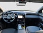 Hyundai Tucson 1.6 T-GDI 265pk PHEV Premium 4WD | Leder | Carplay | Climate | Trekhaak | Keyless | Navigatie | Elek. Klep | Full - Led | 360 Camera | KRELL Audio | Elek. Stoelen | 19" Lichtmetaal | Winterpakket | Stoelventilatie | Dodehoek Detectie