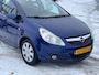 Opel Corsa 1.4-16V Enjoy 5 deurs VOL AUTOMAAT 90KP! NL AUTO NAP l 1e eigenaar! Airco l Cruise l Trekhaak l PDC! DEALER OH l TOP