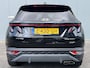 Hyundai Tucson 1.6 T-GDI 265pk PHEV Premium 4WD (299,- p/m Demo Deal!) | Leder | Carplay | Climate | Keyless | Navigatie | Elek. Klep | Full - Led | 360 Camera | KRELL Audio | Elek. Stoelen | 19" Lichtmetaal | Winterpakket | Stoelventilatie | Dodehoek Detectie | Digitale Cockpit | Adapt. Cruisecontrol | Parkeer Assistent | 1e Eigenaar