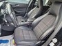 Mercedes-Benz GLA 200 AMBITION Sport Navi Leder Xenon LED Climate/Cruise trekh.Top!!