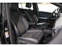 Volkswagen ID.4 204pk Pro 77kW Performance | Camera | Stoel/ Stuur & Voorruitverwarming | Navigatie | Apple Carplay