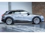 Audi E-tron 55 quattro Business edition Plus 95 kWh | Panoramadak | Luchtvering | 1ste Eigenaar | Dealeronderhouden | Lederenbekleding | Parkeercamera | Audi smartphone interface | Parkeersensoren voor + achter | Electrische bedienbare voorstoelen