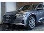 Audi E-tron 55 quattro Business edition Plus 95 kWh | Panoramadak | Luchtvering | 1ste Eigenaar | Dealeronderhouden | Lederenbekleding | Parkeercamera | Audi smartphone interface | Parkeersensoren voor + achter | Electrische bedienbare voorstoelen