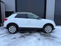 Volkswagen T-Roc 1.5 TSI Sport Business AUTOMAAT / PANO / ACC / LINE ASSIST / CAMERA / LED / ELEK KLEP / TREKHAAK / LM VELGEN