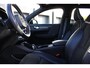 Volvo XC40 Recharge P8 AWD R-Design | Adaptieve Cruise Control | Pilot Assist | Harman/Kardon Audiosysteem | Dodehoekherkenning | Panoramisch schuif-/kanteldak | Warmtepomp | 20" Lichtmetalen velgen | Stoelverwarming | Stuurwielverwarming
